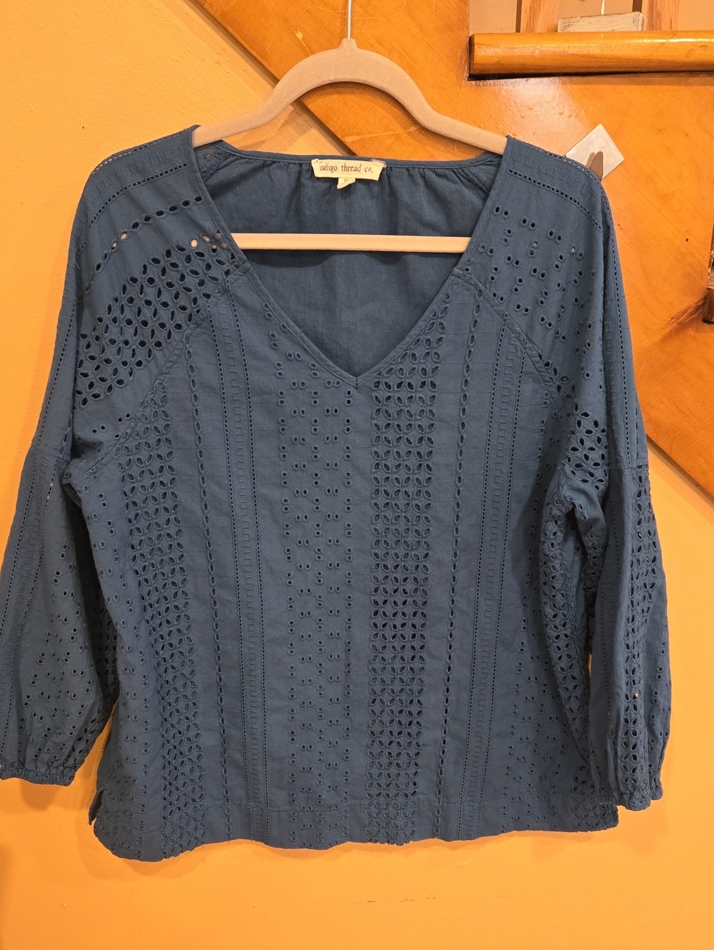 Indigo Thread Co. Blue Eyelet V‑Neck Women’s Top